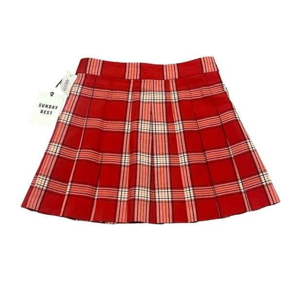 Aritzia Sunday Best red/white/black plaid Olive mini skirt / size 2 - Picture 4 of 10